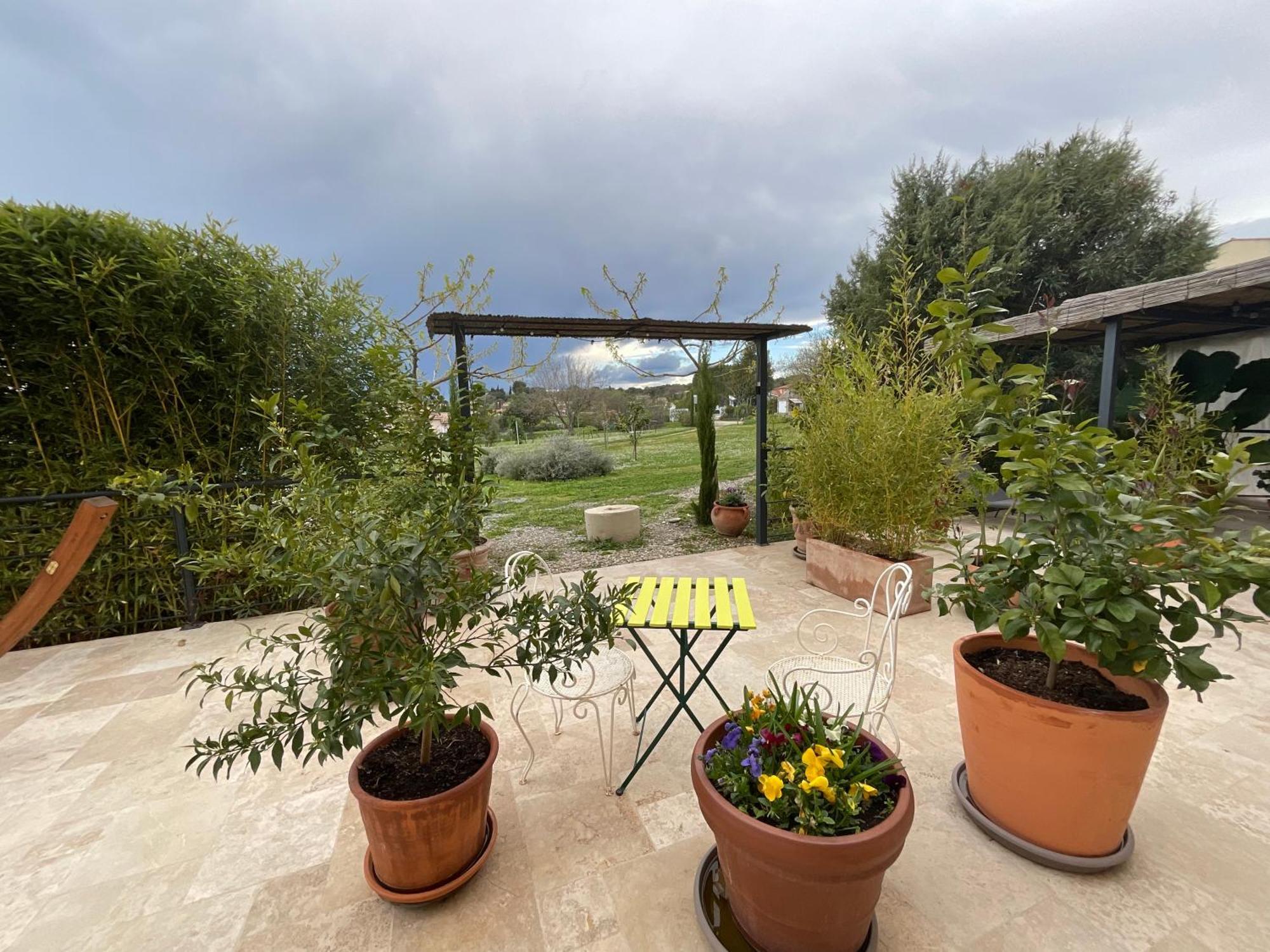 Ferienwohnung La Bergerie Domessargues Exterior foto
