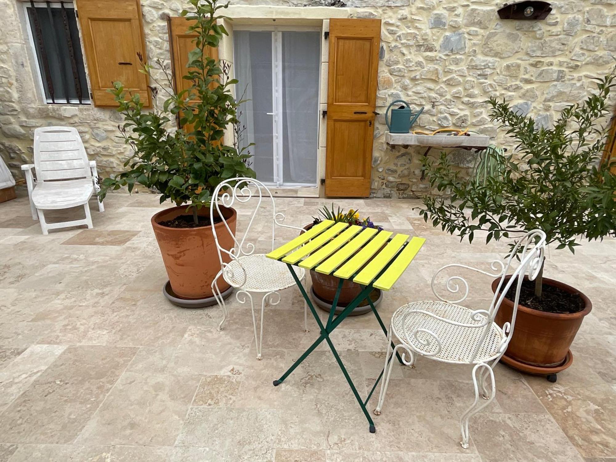 Ferienwohnung La Bergerie Domessargues Exterior foto